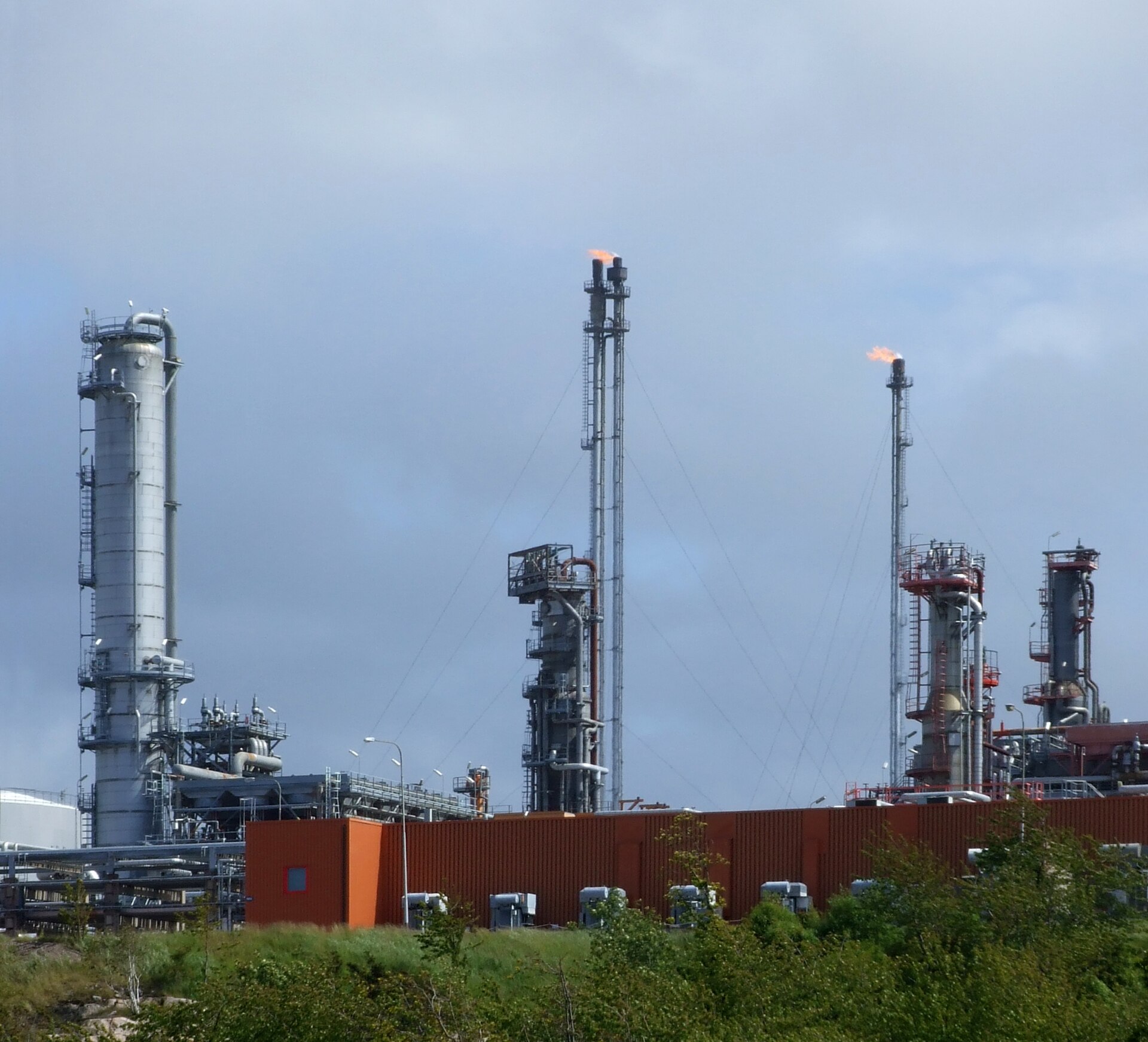 Processing towers and industrial equipment at the Preemraff oil refinery in Lysekil.