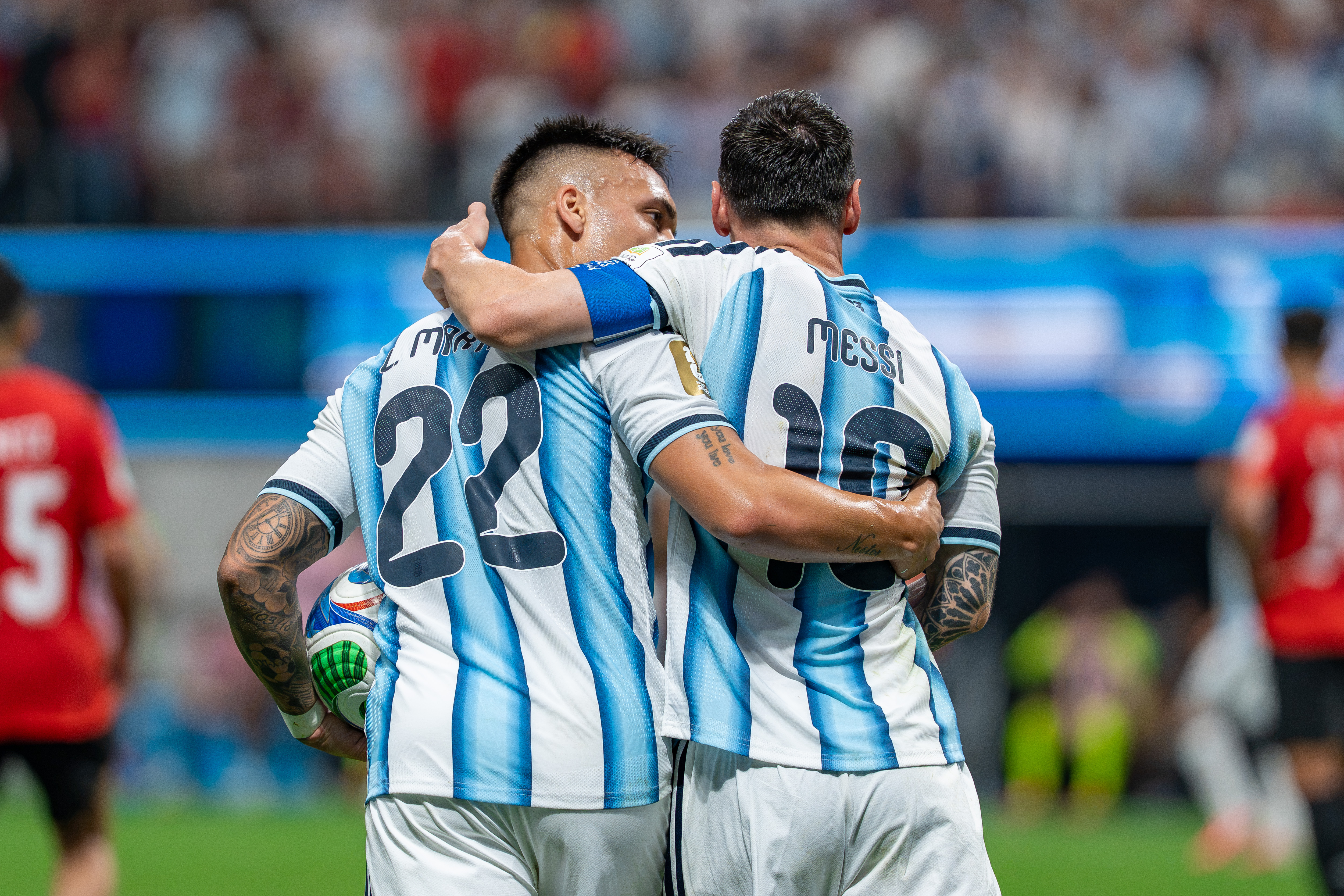 Lautaro Martínez and Lionel Messi together during Argentina’s World Cup match against Egypt in Atlanta
