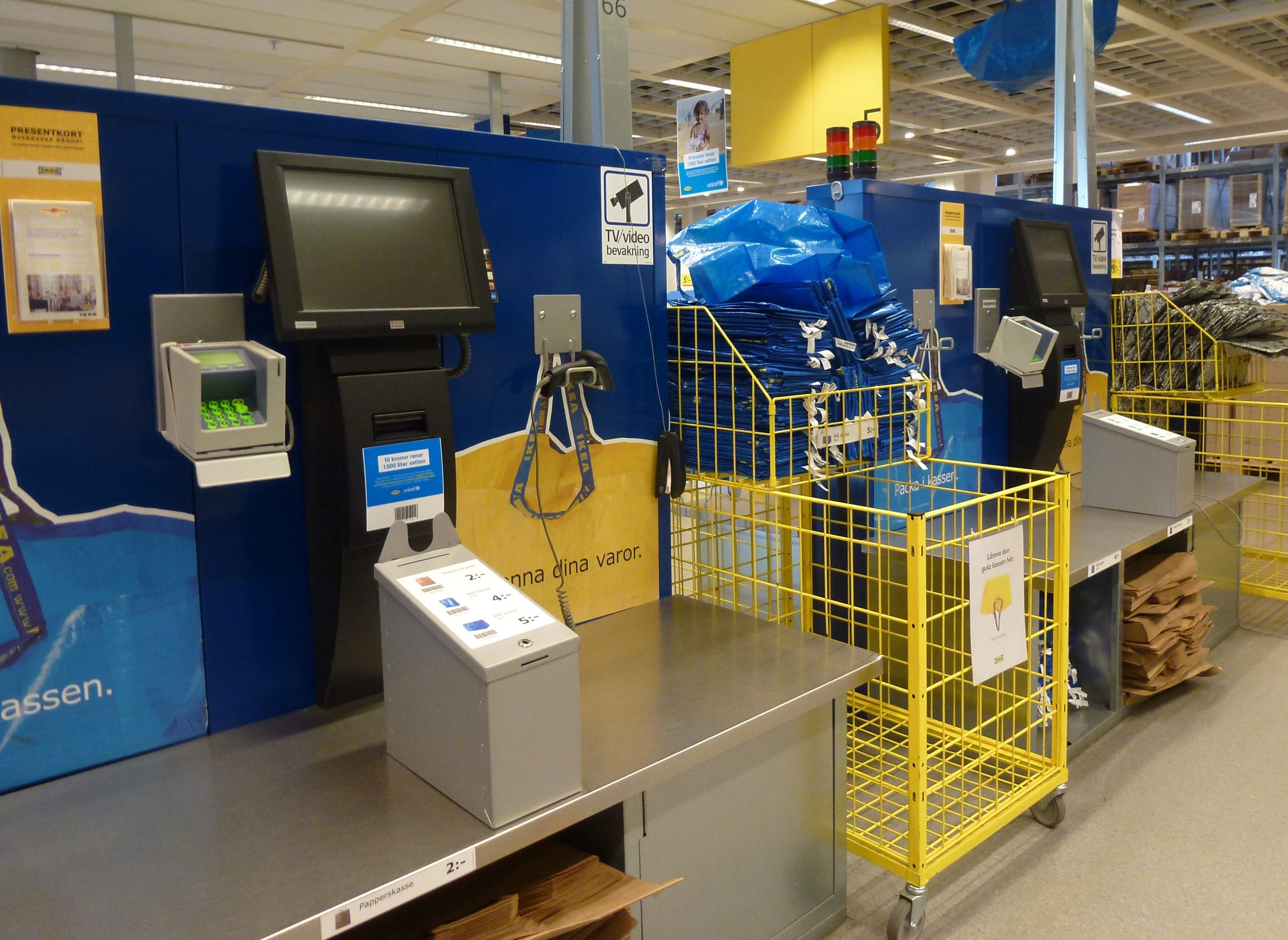 A self-service checkout with card-payment terminal at IKEA Kungens Kurva in 2015.