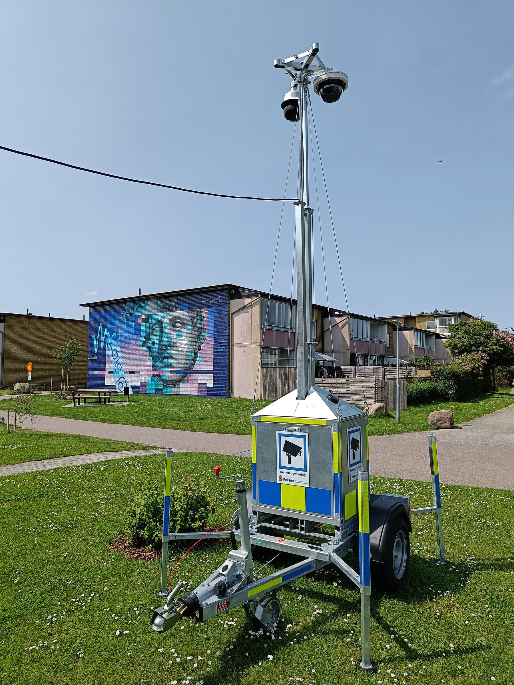 A Swedish Police mobile surveillance mast fitted with multiple cameras.